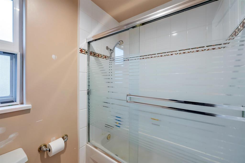 11076 84 Avenue, Delta, British Columbia  V4C 2L7 - Photo 33 - R3099575