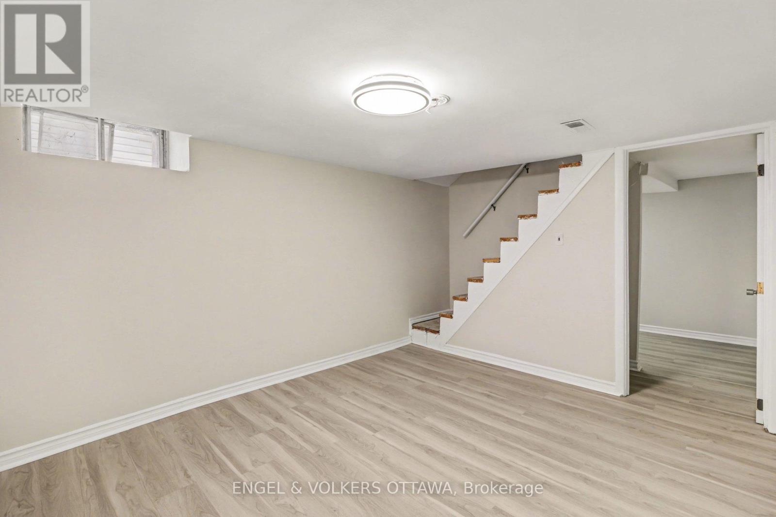 176 Arlington Avenue, Ottawa, Ontario  K1R 5S7 - Photo 11 - X12881804