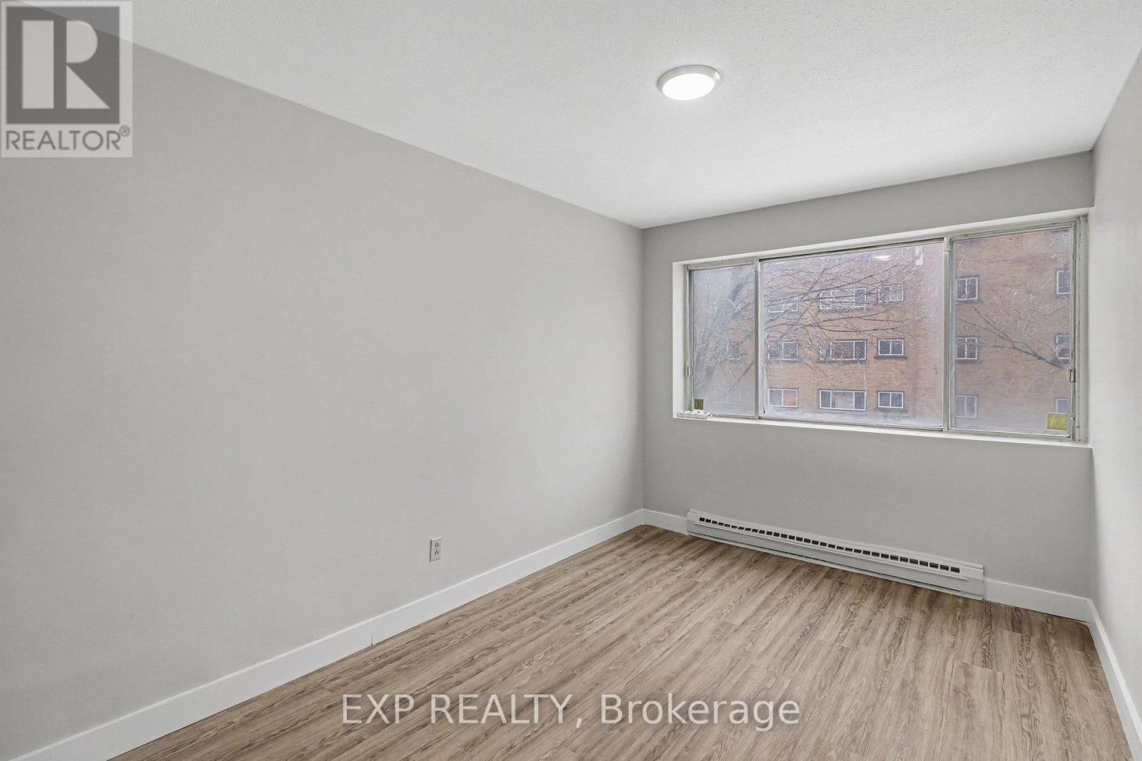 101 - 1435 Morisset Avenue, Ottawa, Ontario  K1Z 8H4 - Photo 10 - X12881816