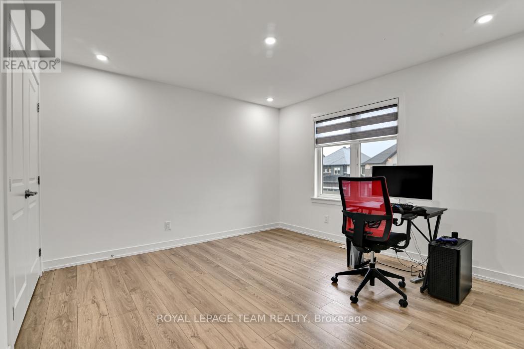 912 Duxbury Lane, Ottawa, Ontario  K4M 0M2 - Photo 16 - X12881868