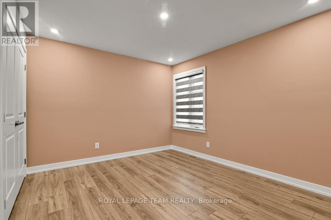 912 Duxbury Lane, Ottawa, Ontario  K4M 0M2 - Photo 17 - X12881868