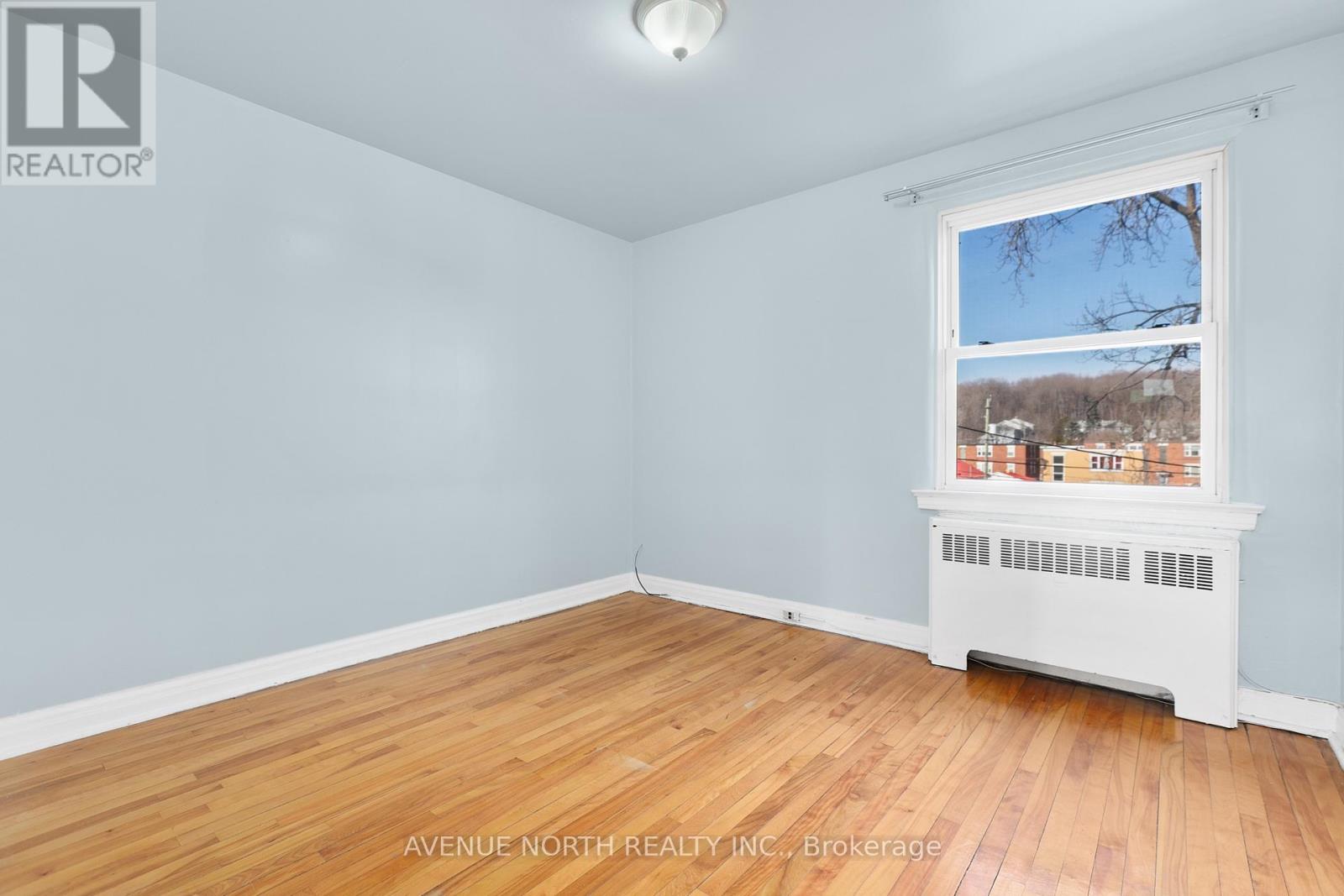 5 - 149 Marquette Avenue, Ottawa, Ontario  K1L 5J7 - Photo 19 - X12881876