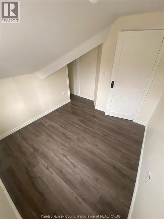 1231 Windsor, Windsor, Ontario  N8X 3L8 - Photo 4 - 26005362