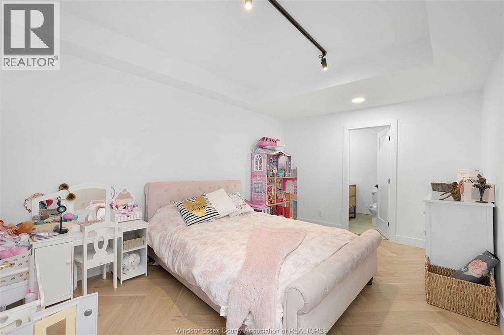 515 Riverside Drive West Unit# 1701, Windsor, Ontario  N9A 7C3 - Photo 25 - 26005355