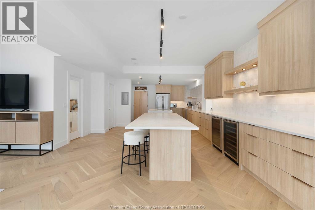515 Riverside Drive West Unit# 1701, Windsor, Ontario  N9A 7C3 - Photo 4 - 26005355