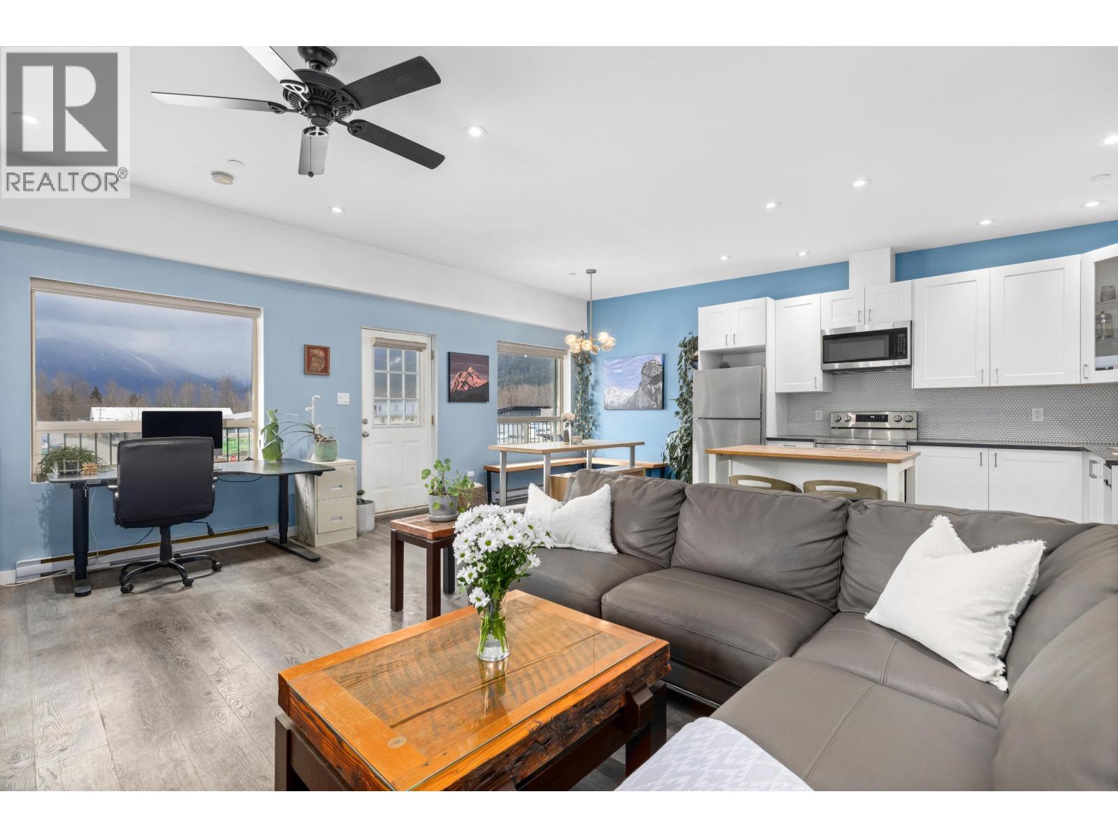 3 1920 Carpenter Road, Pemberton, British Columbia  V0N 2L0 - Photo 11 - R3099587