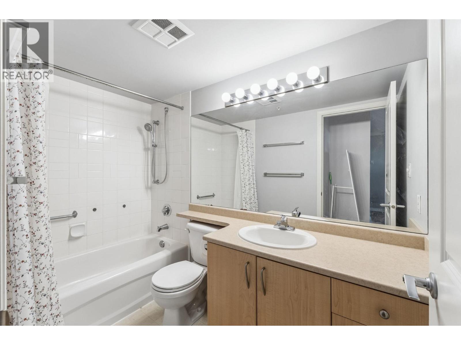 901 3520 Crowley Drive, Vancouver, British Columbia  V5R 6G9 - Photo 15 - R3099589