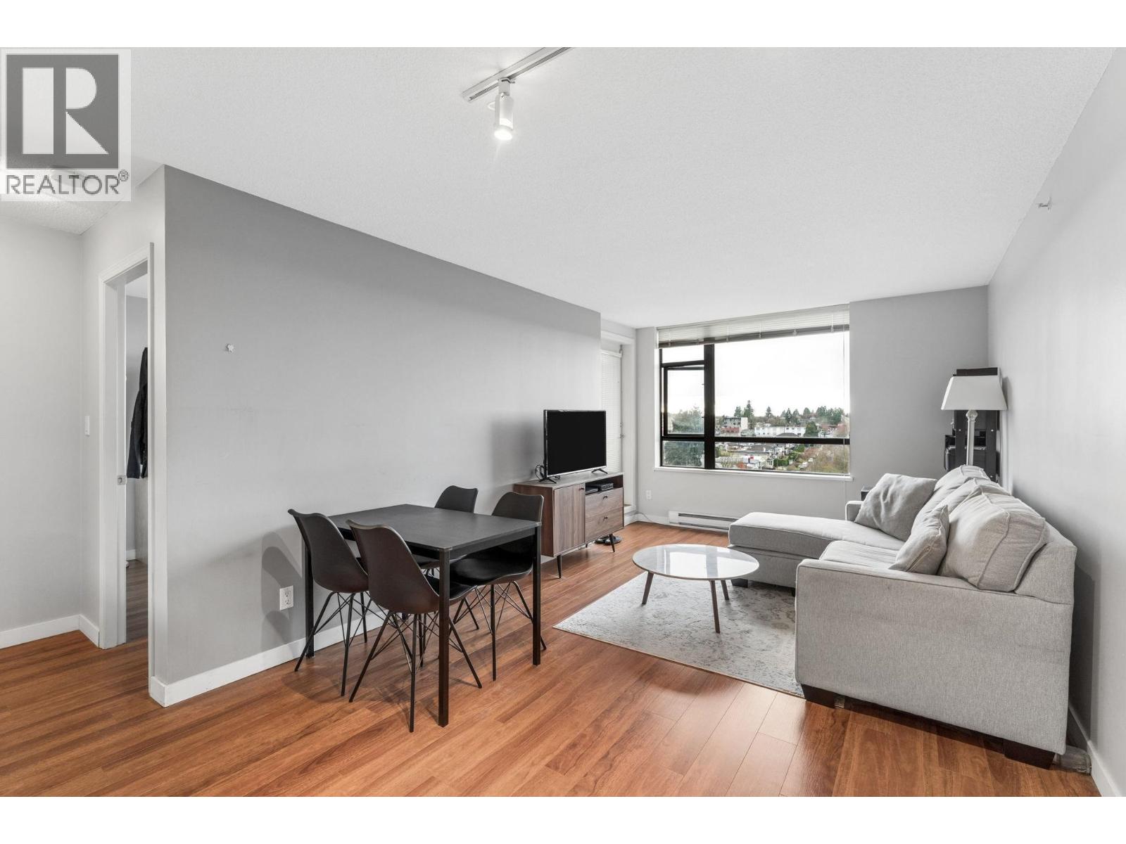 901 3520 Crowley Drive, Vancouver, British Columbia  V5R 6G9 - Photo 5 - R3099589