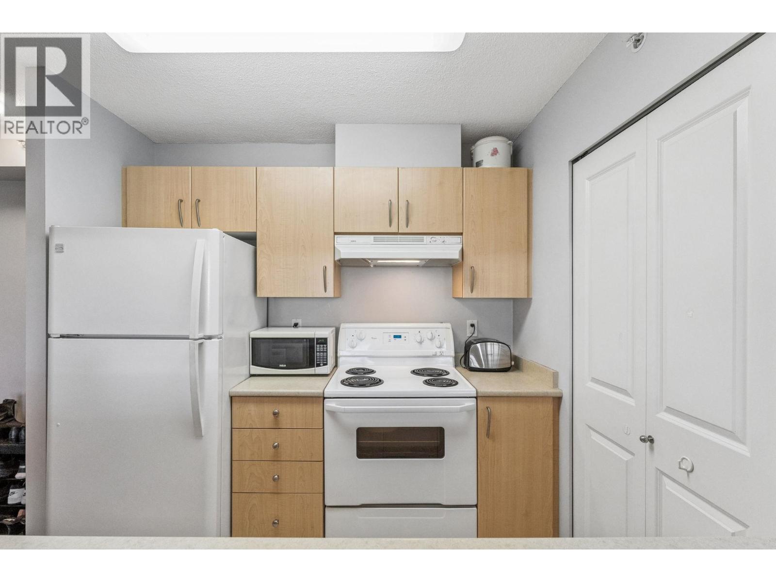 901 3520 Crowley Drive, Vancouver, British Columbia  V5R 6G9 - Photo 8 - R3099589