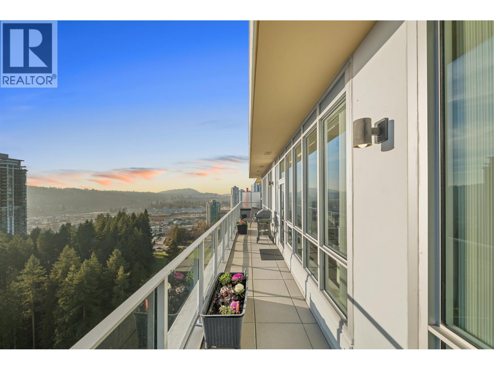 2903 3093 Windsor Gate, Coquitlam, British Columbia  V3B 0N2 - Photo 25 - R3099602