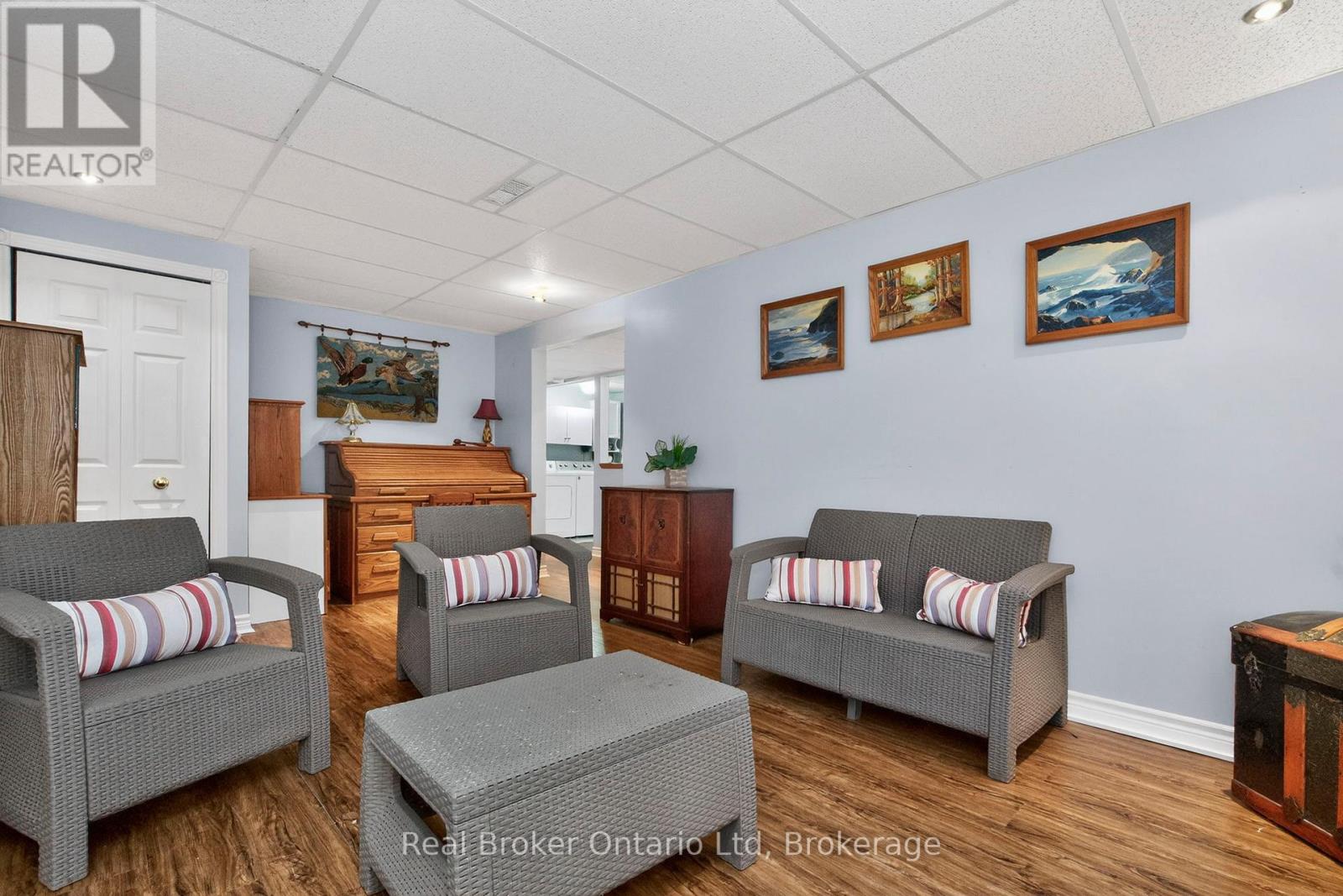 202 Ouida Street, Tay, Ontario  L0K 2C0 - Photo 21 - S12881844