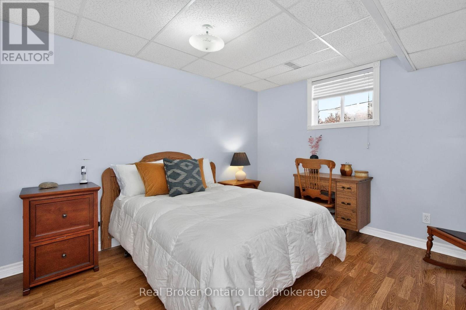 202 Ouida Street, Tay, Ontario  L0K 2C0 - Photo 23 - S12881844