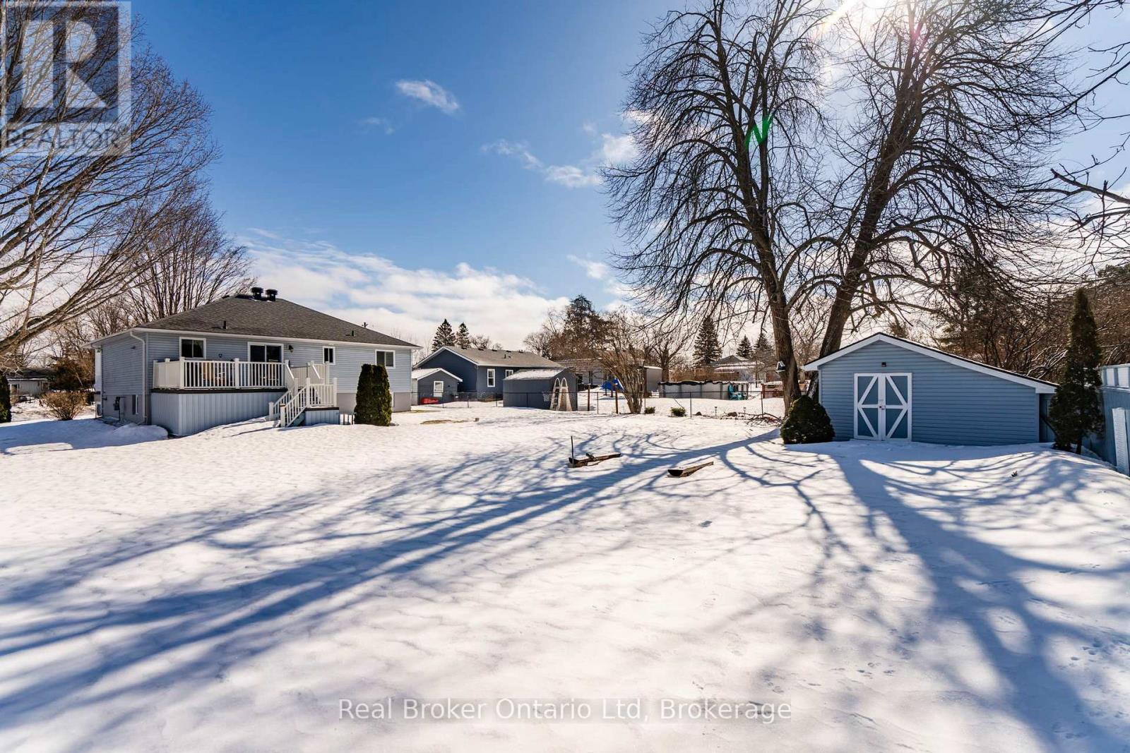 202 Ouida Street, Tay, Ontario  L0K 2C0 - Photo 32 - S12881844