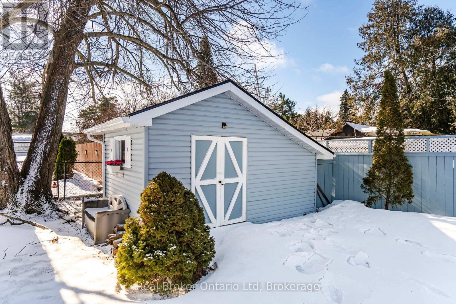 202 Ouida Street, Tay, Ontario  L0K 2C0 - Photo 33 - S12881844