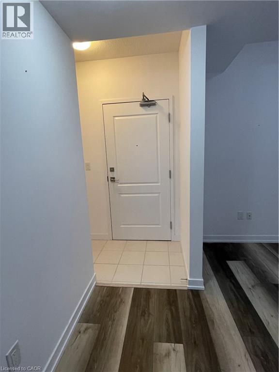 450 Dundas Street E Unit# 214, Waterdown, Ontario  L8B 1Z2 - Photo 5 - 40812083