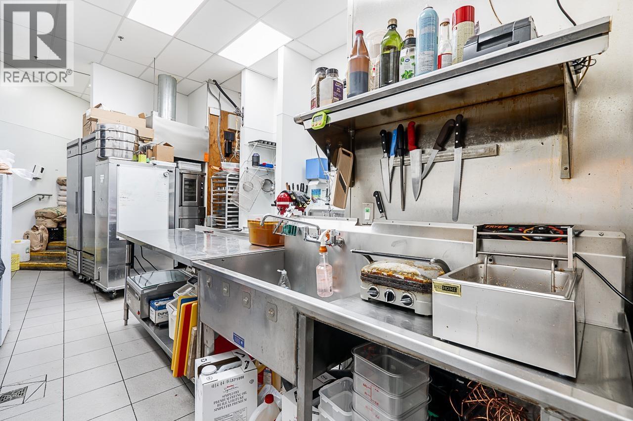 3670 Vanness Avenue, Vancouver, British Columbia  V5R 0G6 - Photo 7 - C8077007