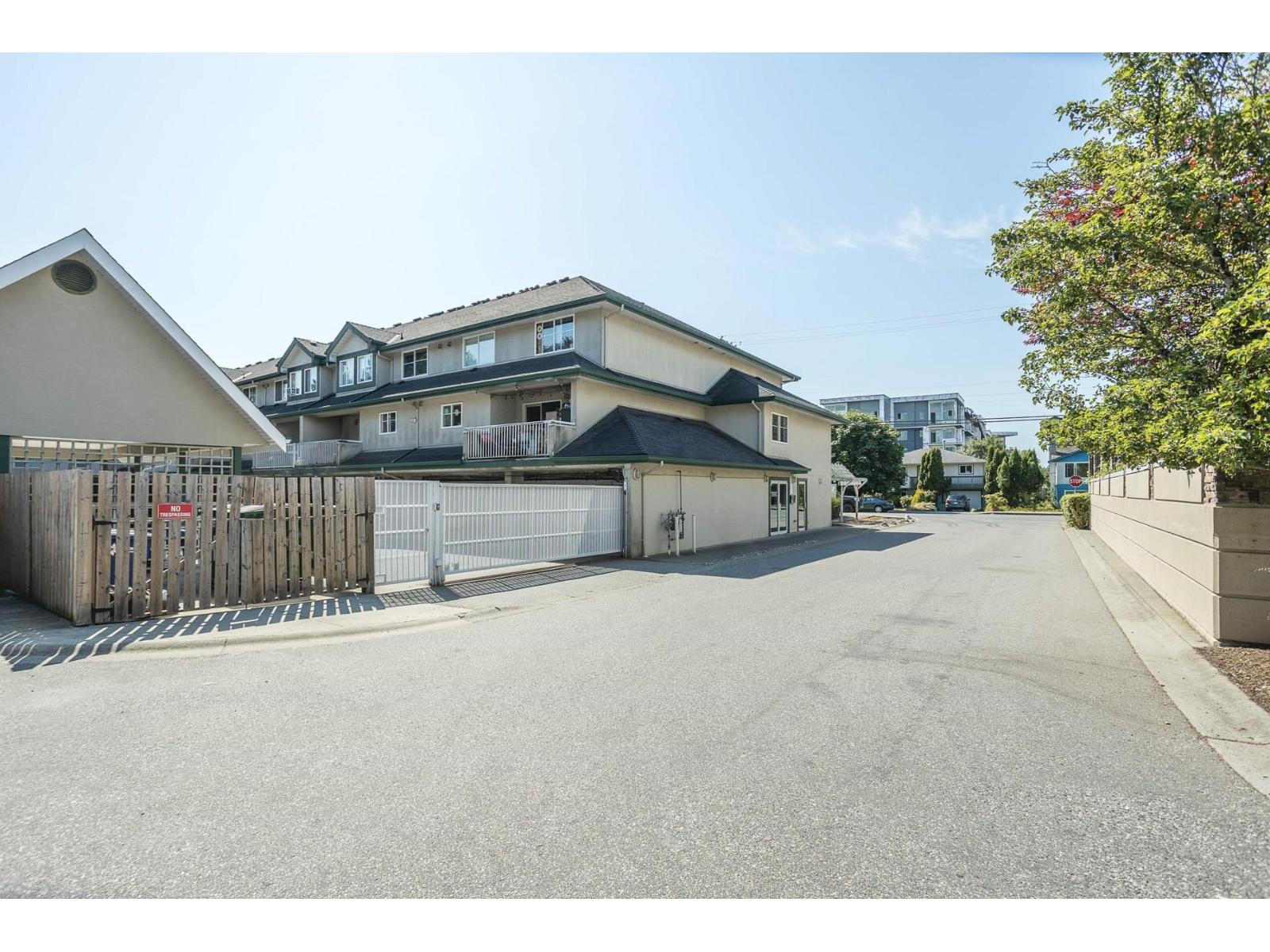 214 19953 55a Avenue, Langley, British Columbia  V3A 3X4 - Photo 3 - R3099417