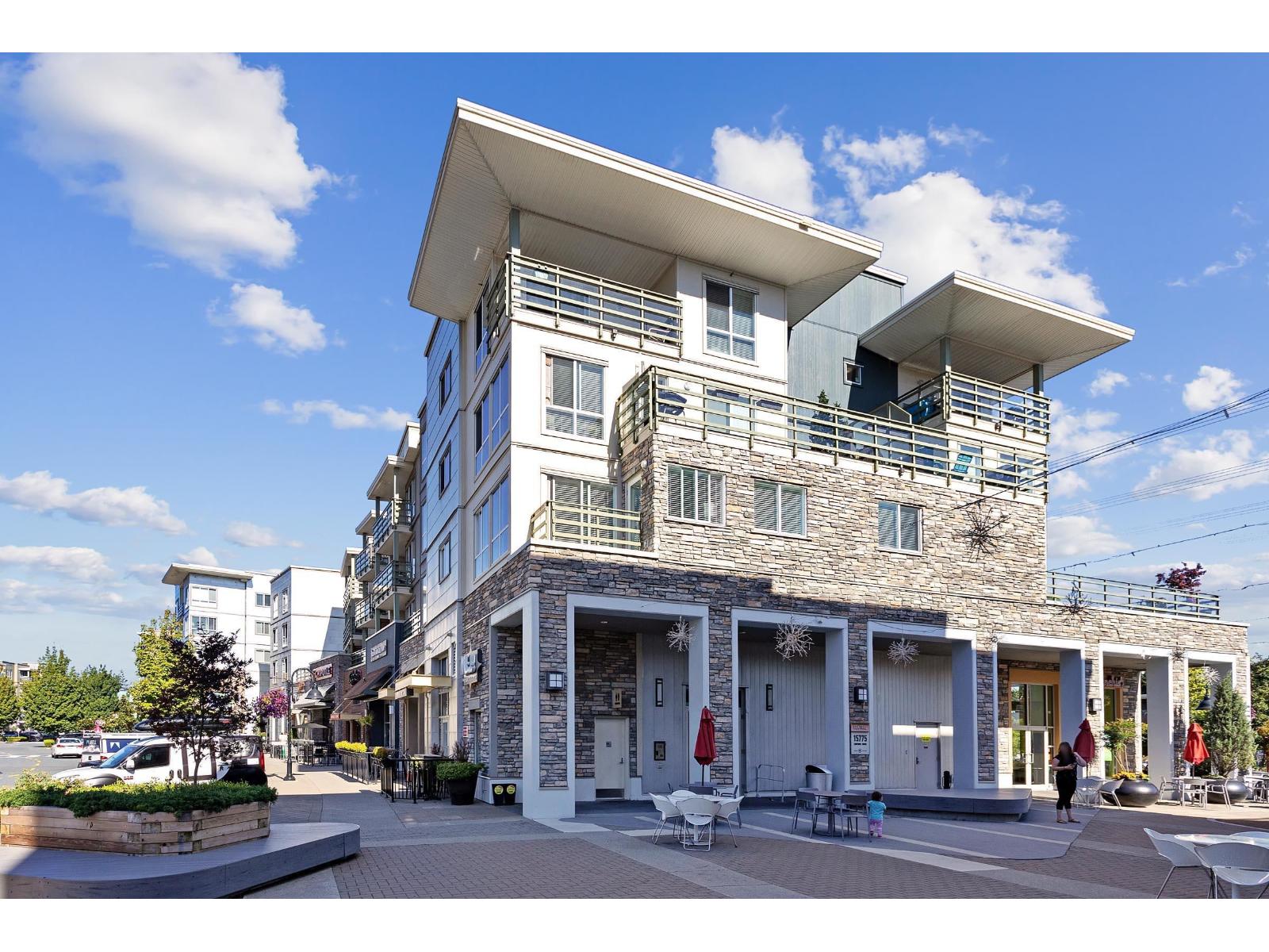 311 15775 Croydon Drive, Surrey, British Columbia  V3Z 2L6 - Photo 2 - R3098612