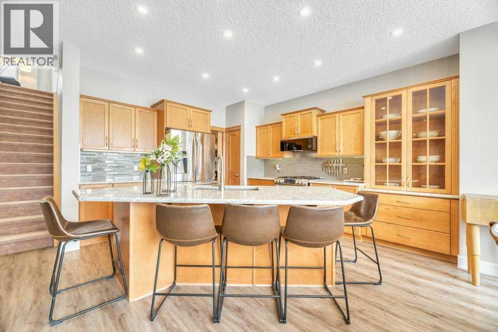 392 Rainbow Falls Way, Chestermere, Alberta  T1X 1S6 - Photo 17 - A2293151