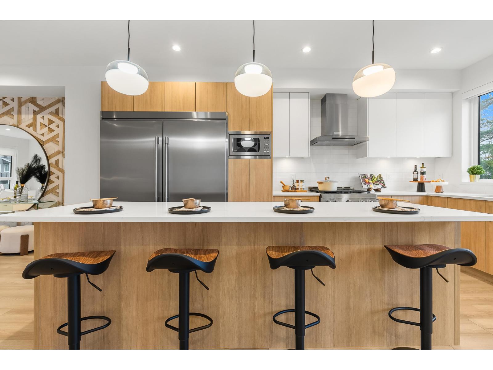 7 17538 100 AVENUE, surrey, British Columbia