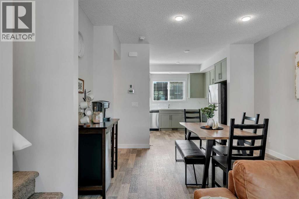 24 Carringvue Way Nw, Calgary, Alberta  T3P 1K8 - Photo 6 - A2293180