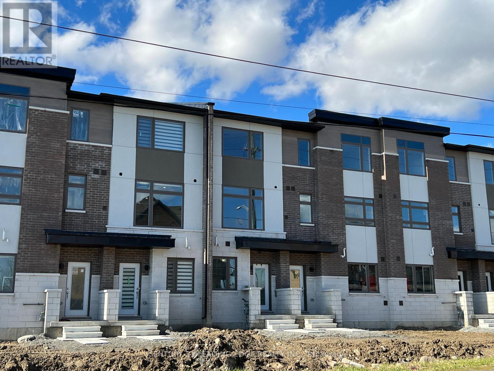 211 - 250 Finch Avenue, Pickering, Ontario L1V 0G6 - Photo 5 - E12813532