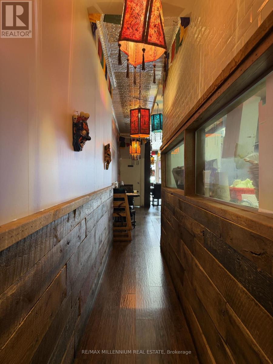 2392 Bloor Street W, Toronto, Ontario  M6S 1P5 - Photo 22 - W12814720