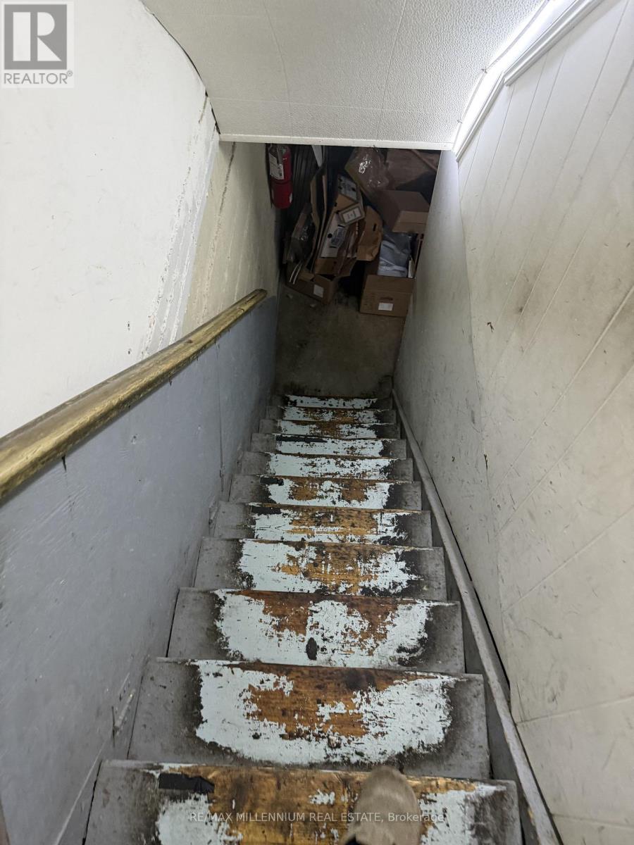 2392 Bloor Street W, Toronto, Ontario  M6S 1P5 - Photo 34 - W12814720