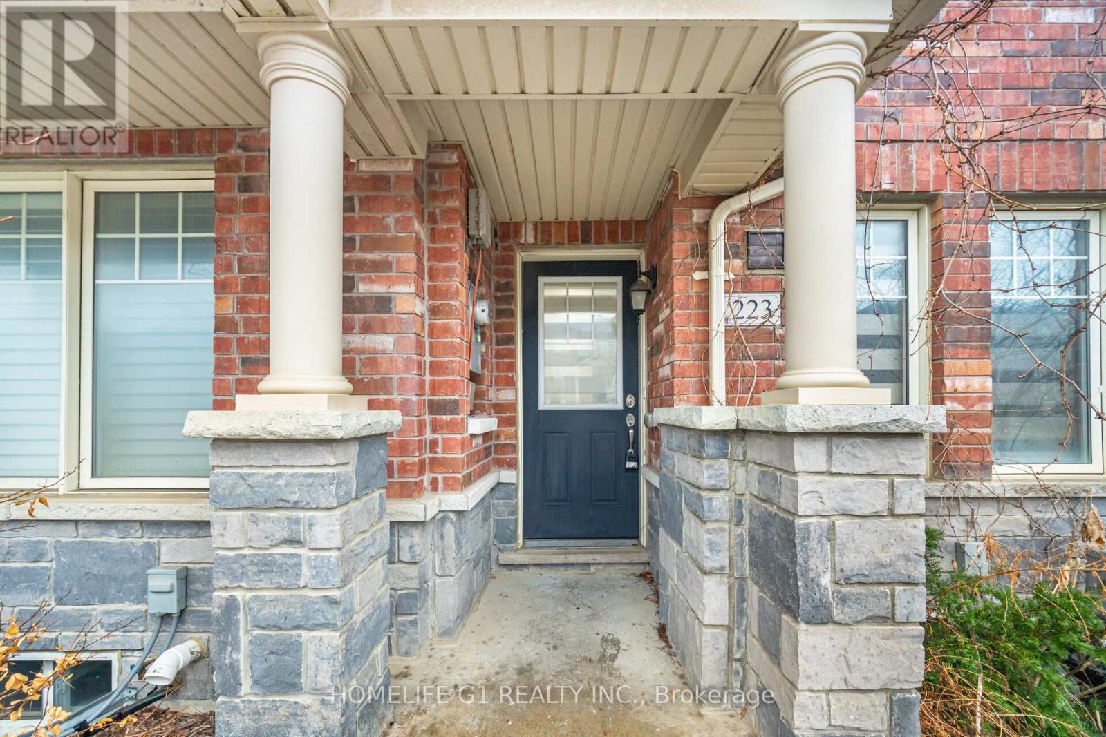 223 Inspire Boulevard, Brampton (Sandringham-Wellington North), Ontario  L6R 3W6 - Photo 3 - W12881840