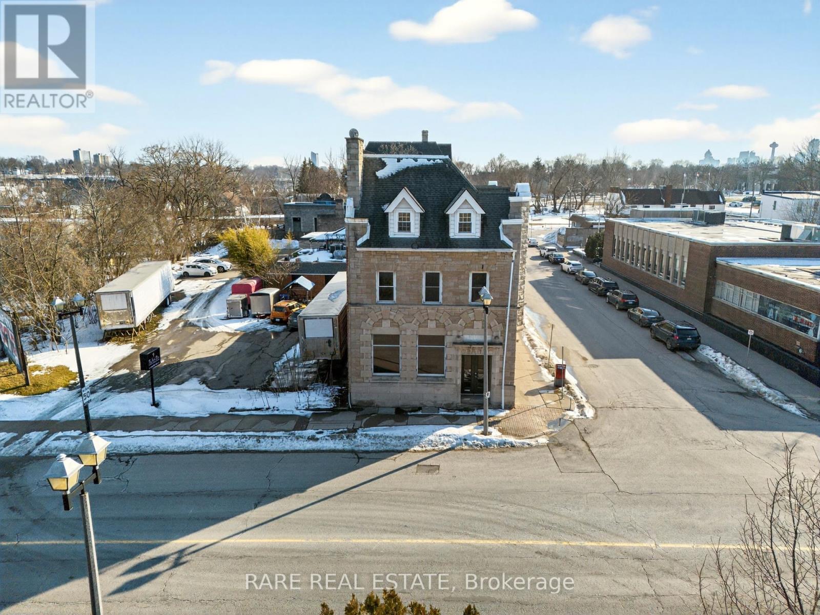 4190 Bridge Street, Niagara Falls (Downtown), Ontario  L2E 2R4 - Photo 14 - X12881808