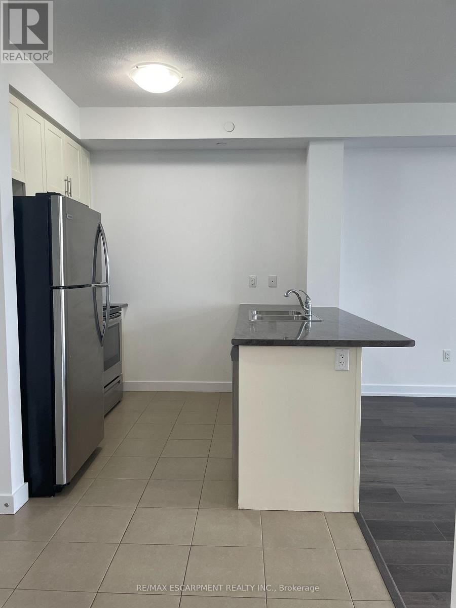 107 - 101 Shoreview Place, Hamilton (Lakeshore), Ontario  L8E 0K3 - Photo 11 - X12881838