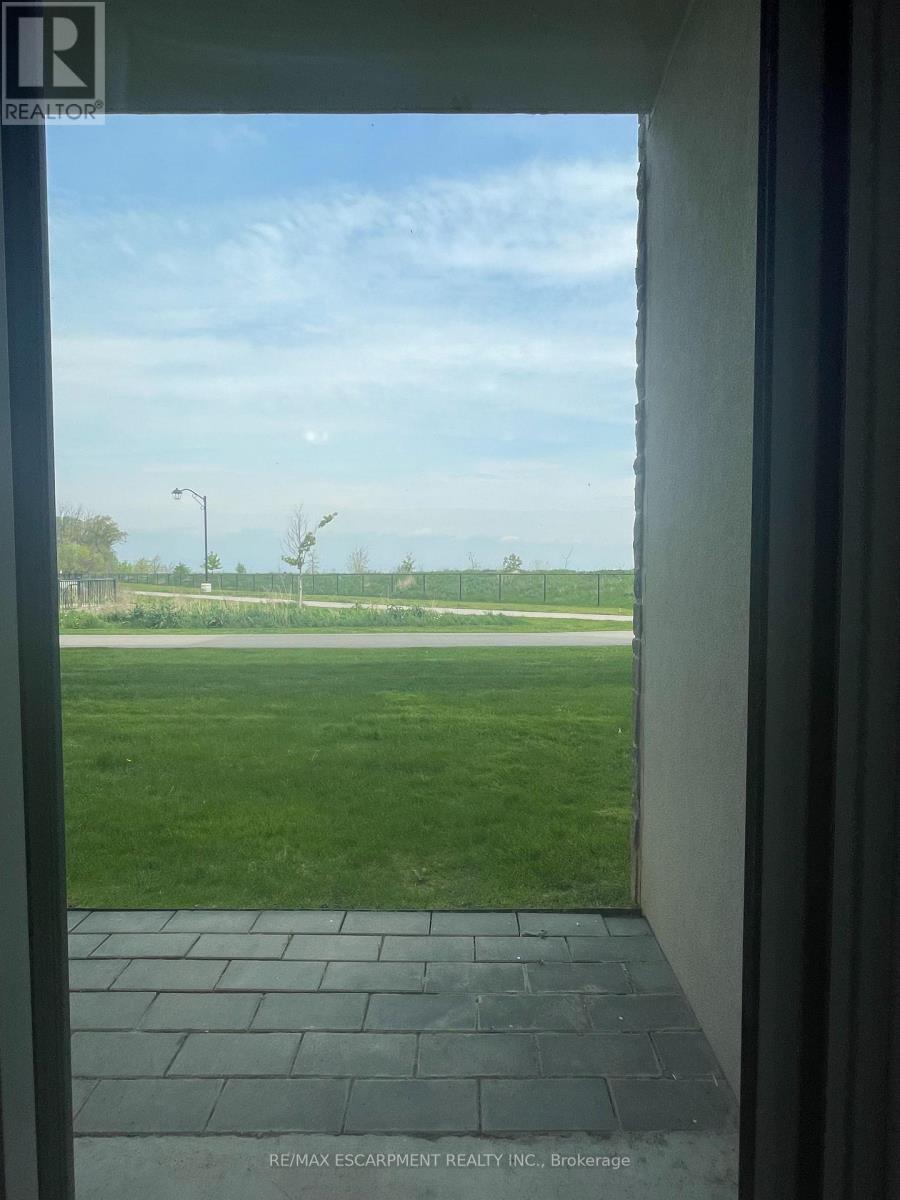 107 - 101 Shoreview Place, Hamilton (Lakeshore), Ontario  L8E 0K3 - Photo 23 - X12881838