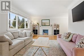 59 Oakley Crescent, Hamilton (Ancaster), Ontario  L9G 1T7 - Photo 8 - X12881866