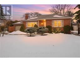 59 OAKLEY CRESCENT, Hamilton, Ontario