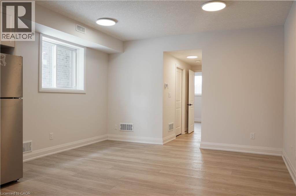 800 Myers Road Unit# 107, Cambridge, Ontario  N1R 5S2 - Photo 4 - 40812085