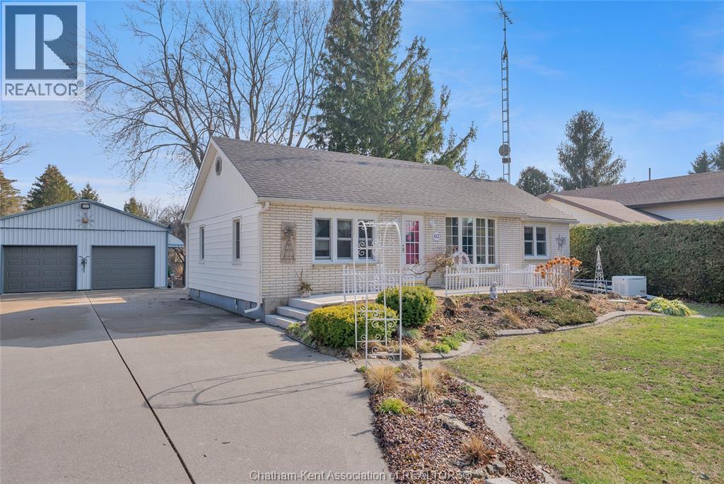 412 Gregory Drive East, Chatham, Ontario  N7M 5J7 - Photo 4 - 26004943