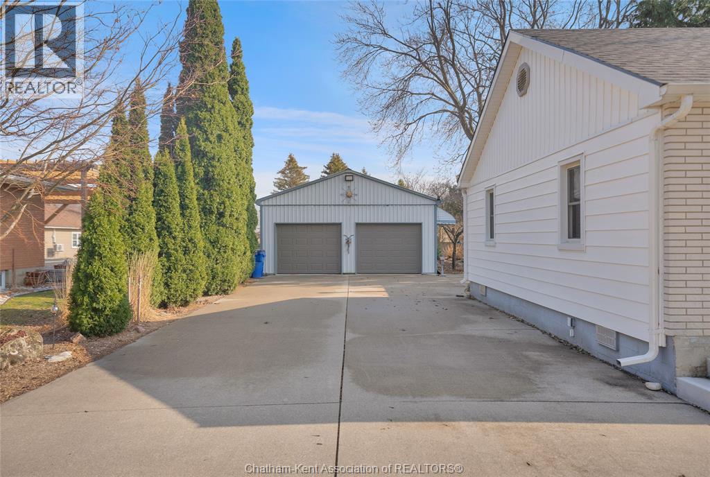 412 Gregory Drive East, Chatham, Ontario  N7M 5J7 - Photo 5 - 26004943