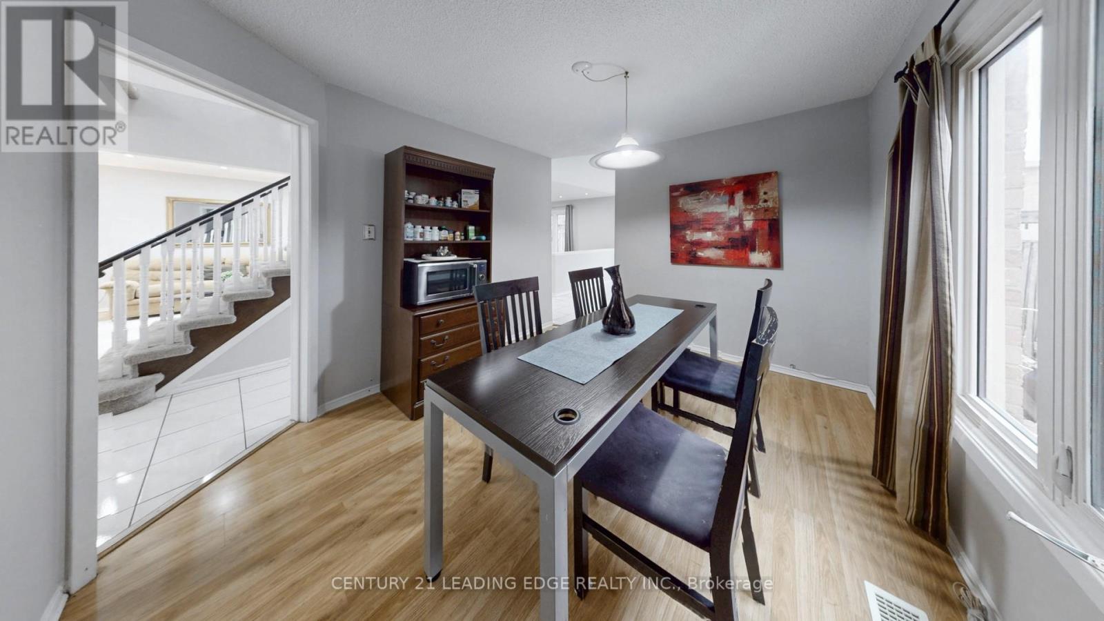 176 Large Crescent, Ajax (Central West), Ontario  L1T 2R2 - Photo 10 - E12879366