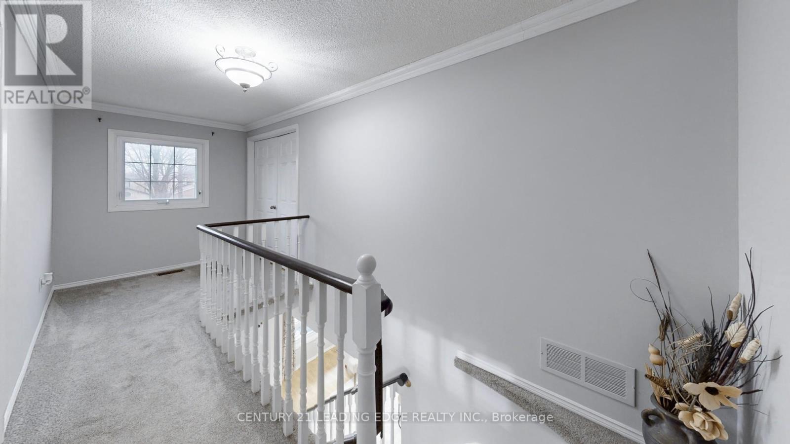 176 Large Crescent, Ajax (Central West), Ontario  L1T 2R2 - Photo 27 - E12879366