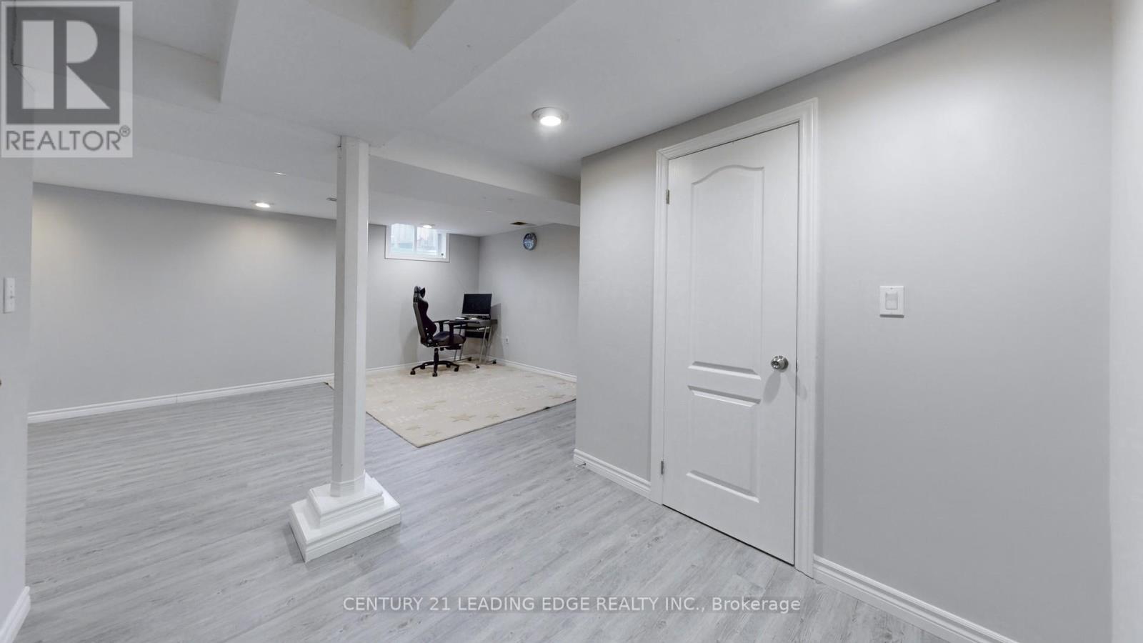 176 Large Crescent, Ajax (Central West), Ontario  L1T 2R2 - Photo 39 - E12879366