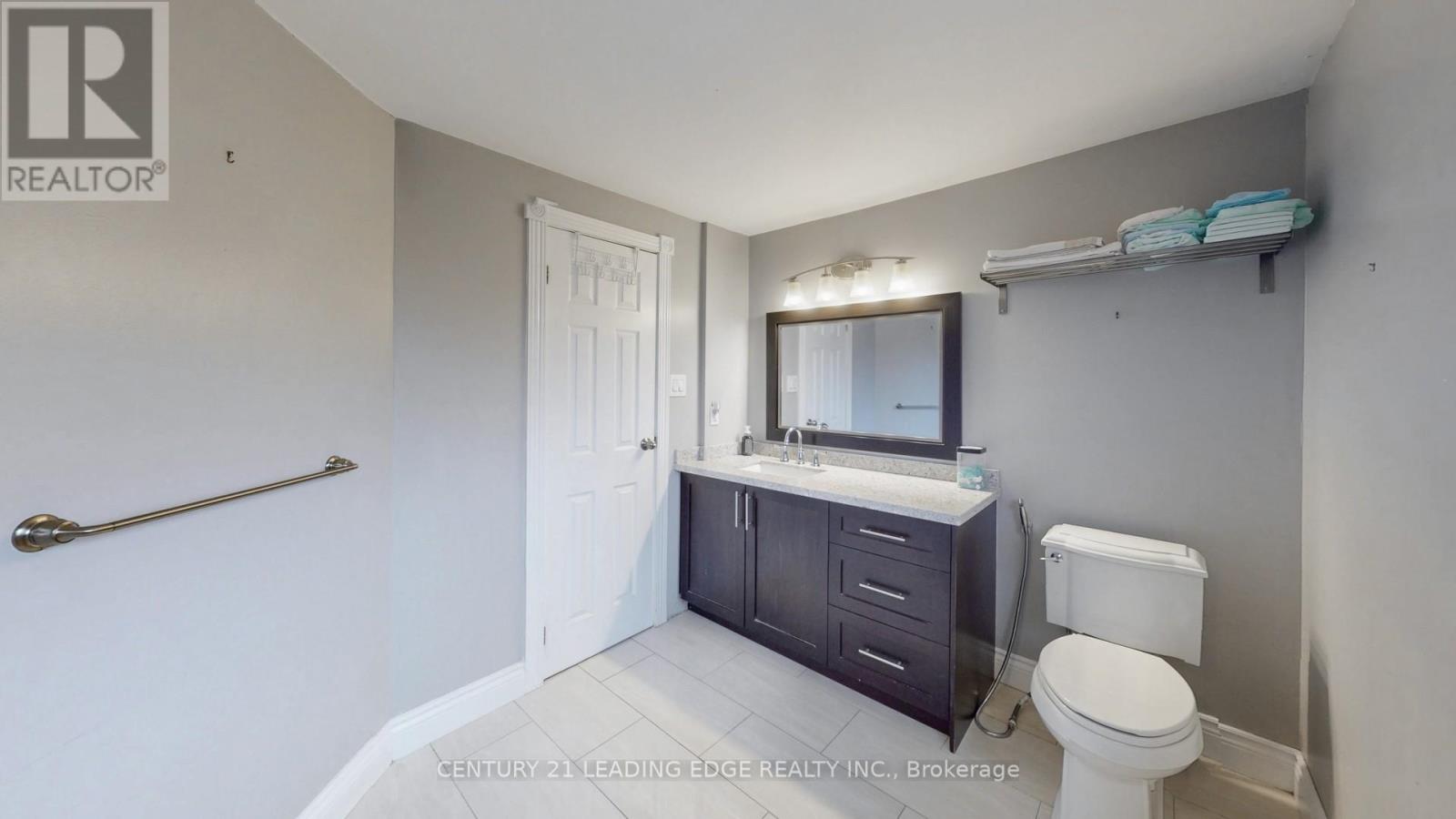 176 Large Crescent, Ajax (Central West), Ontario  L1T 2R2 - Photo 31 - E12879366