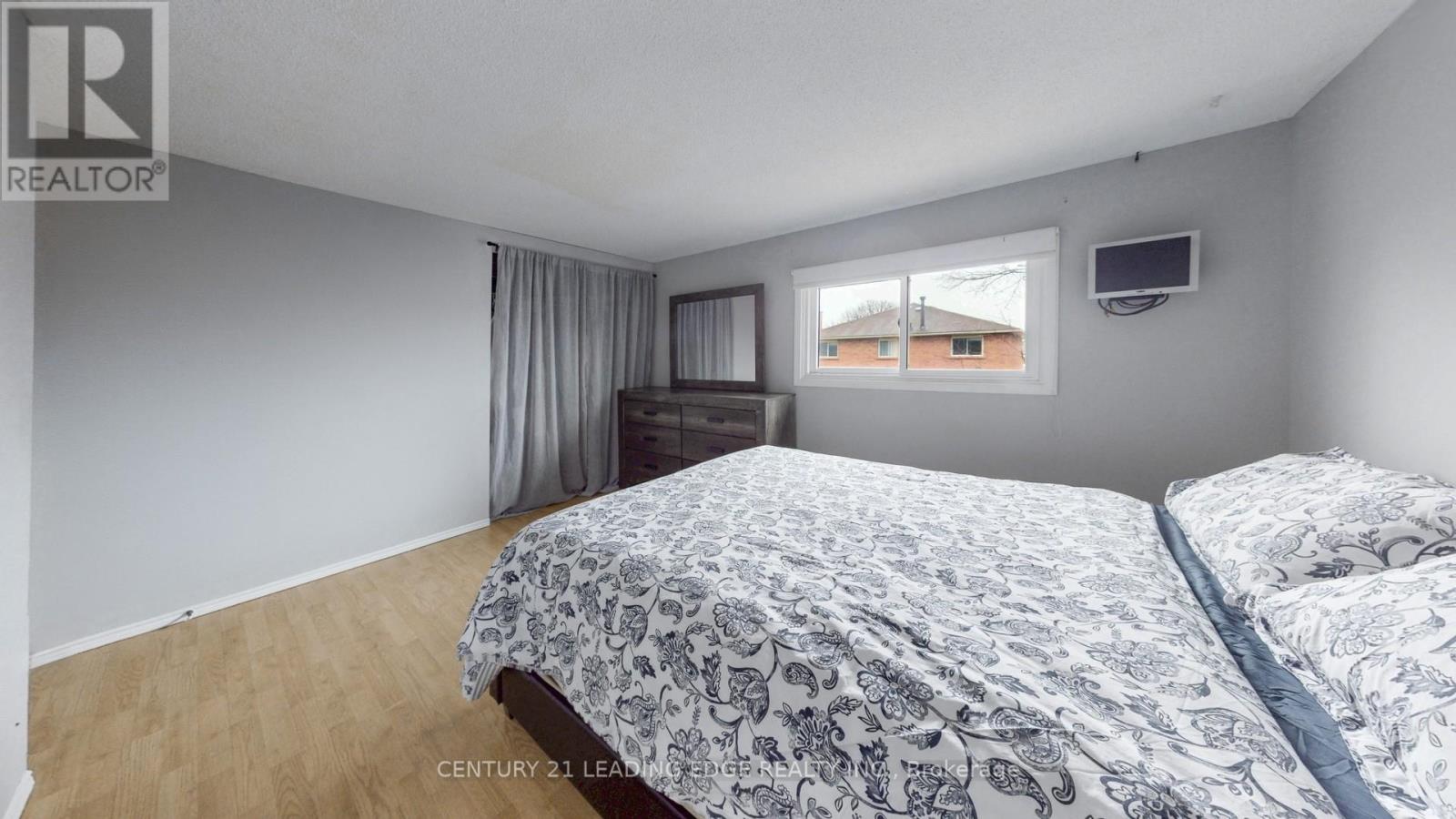 176 Large Crescent, Ajax (Central West), Ontario  L1T 2R2 - Photo 36 - E12879366