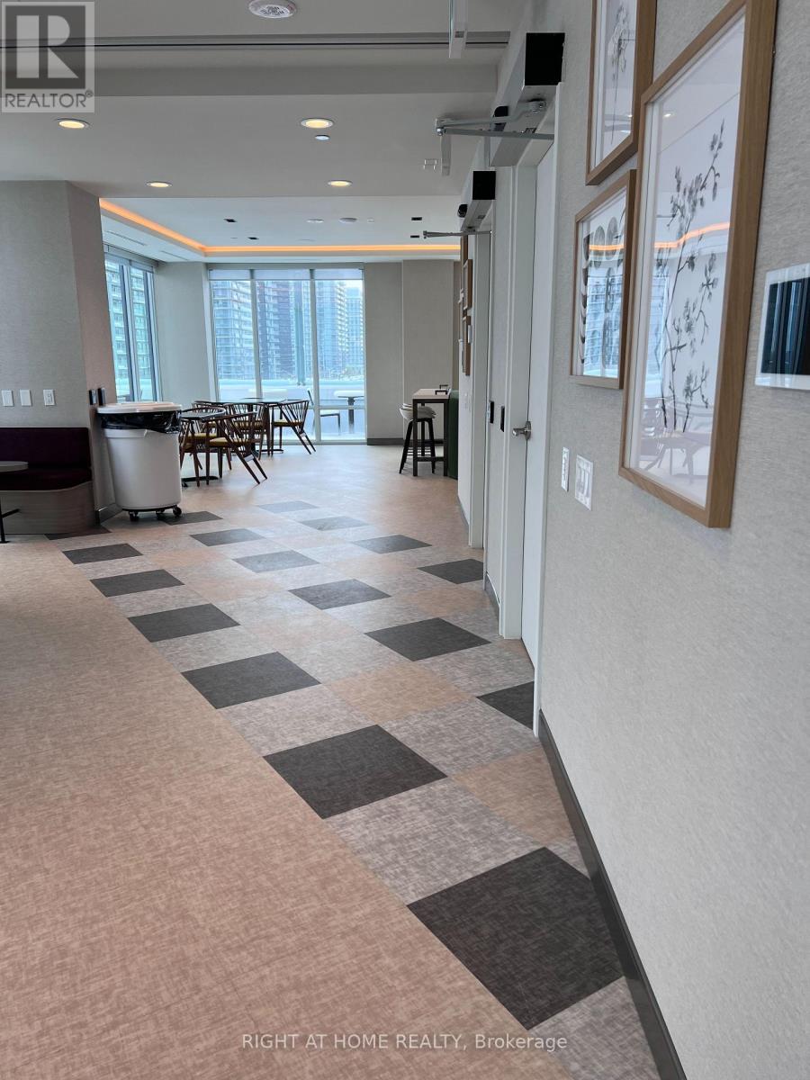 614 - 2485 Eglinton Avenue W, Mississauga, Ontario  L5M 0P3 - Photo 41 - W12875864