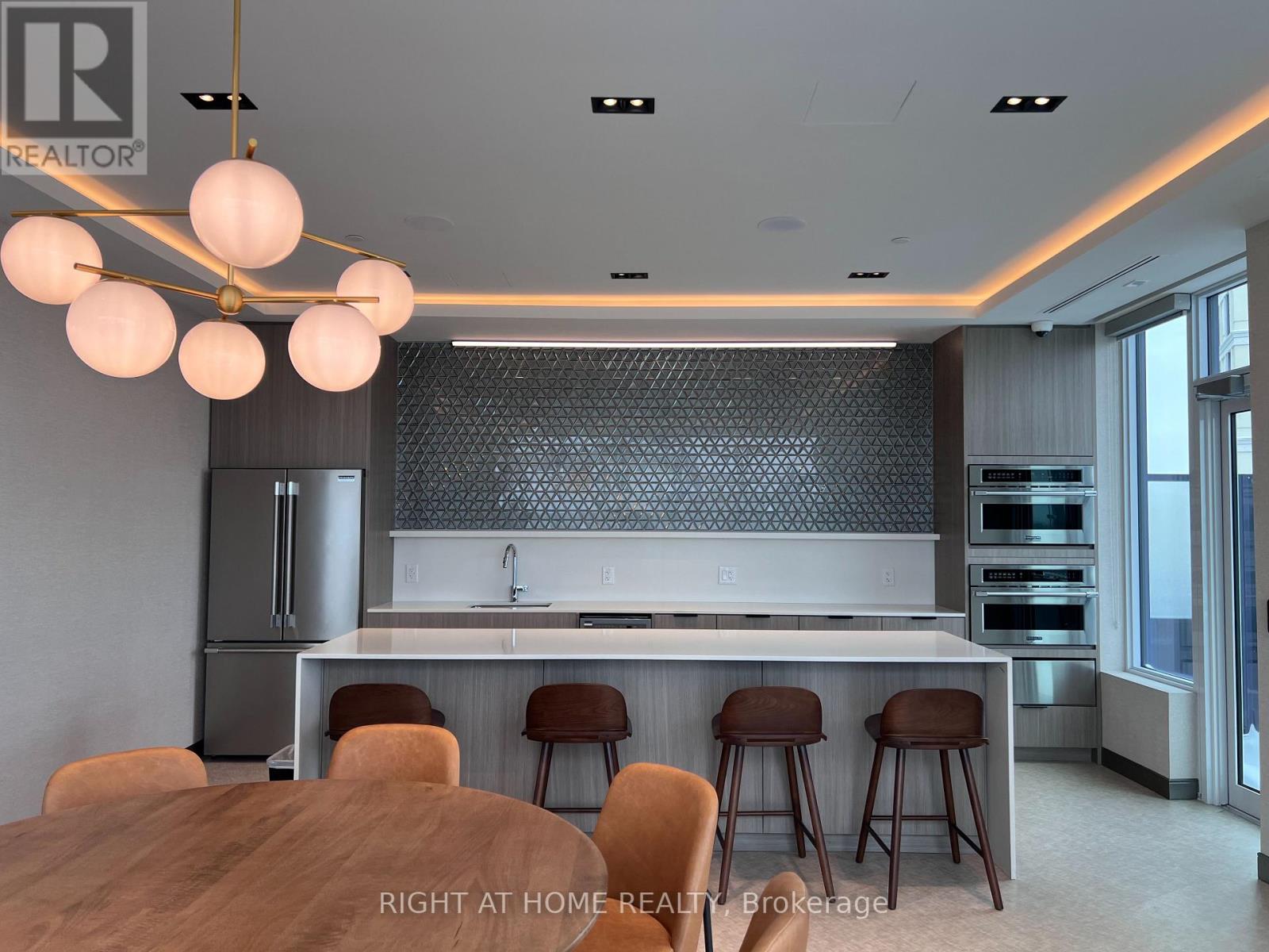 614 - 2485 Eglinton Avenue W, Mississauga, Ontario  L5M 0P3 - Photo 39 - W12875864