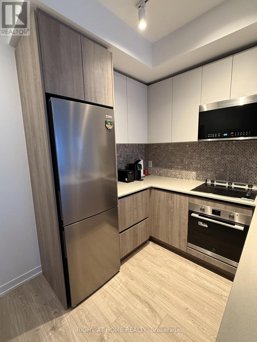 614 - 2485 Eglinton Avenue W, Mississauga, Ontario  L5M 0P3 - Photo 8 - W12875864