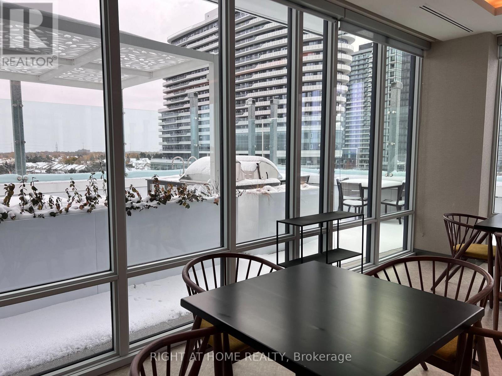 614 - 2485 Eglinton Avenue W, Mississauga, Ontario  L5M 0P3 - Photo 37 - W12875864