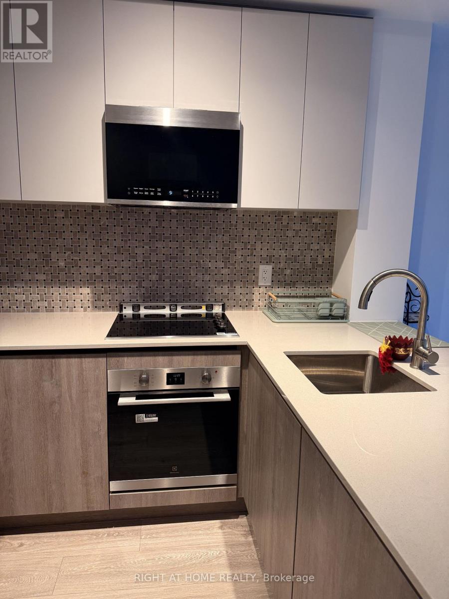 614 - 2485 Eglinton Avenue W, Mississauga, Ontario  L5M 0P3 - Photo 5 - W12875864