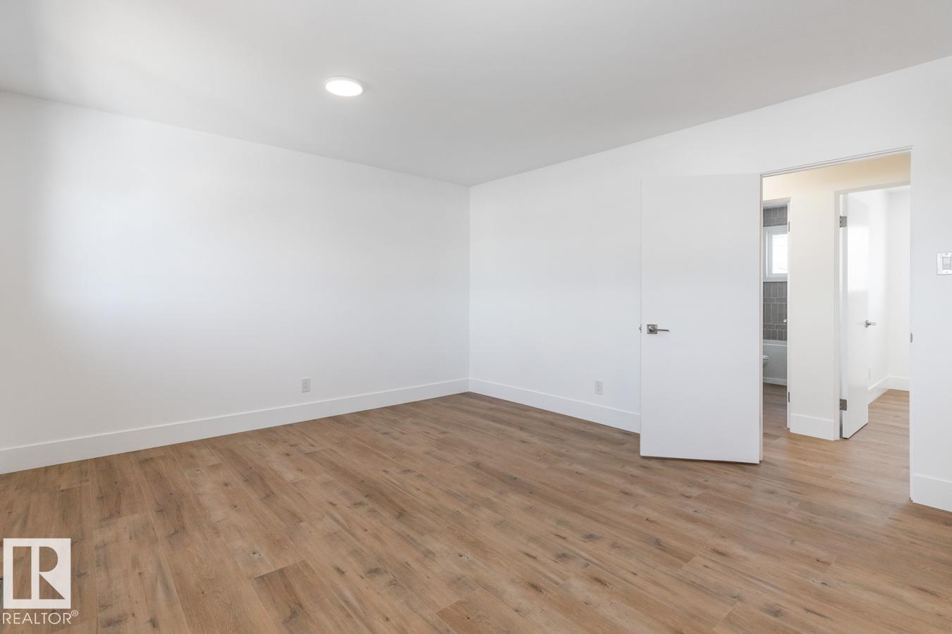 8316 68a St Nw, Edmonton, Alberta  T6B 1T3 - Photo 19 - E4477429