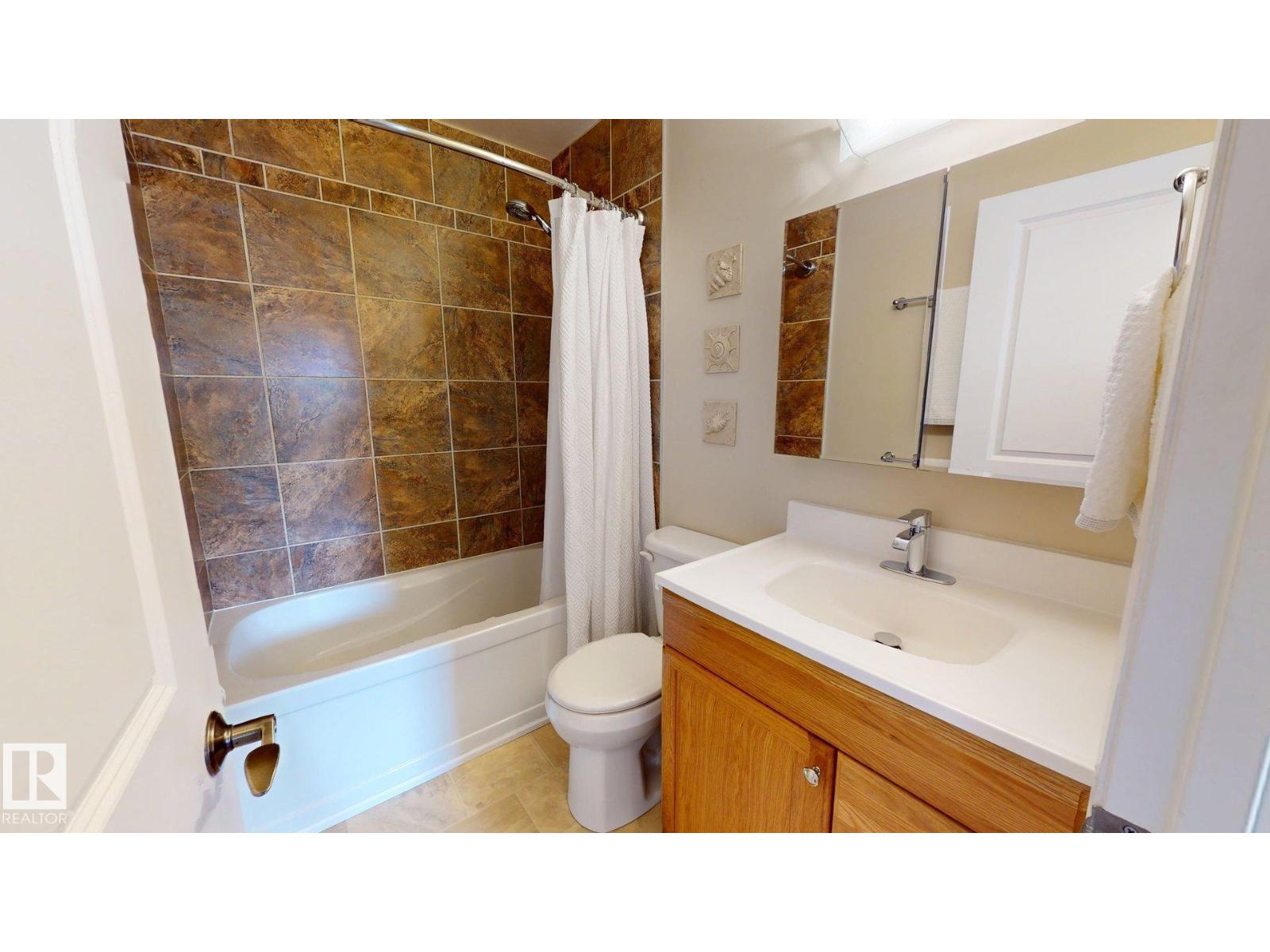 8 Guilford St, Sherwood Park, Alberta  T8A 3H2 - Photo 14 - E4477431