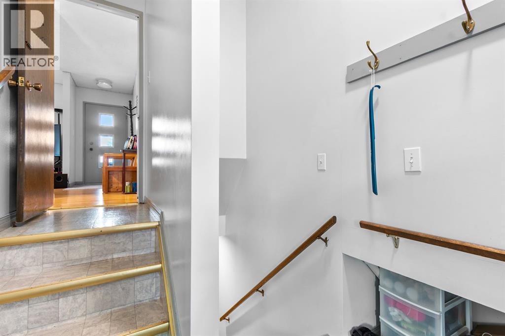 4613 48 Avenue, Olds, Alberta  T4H 1C8 - Photo 21 - A2289366